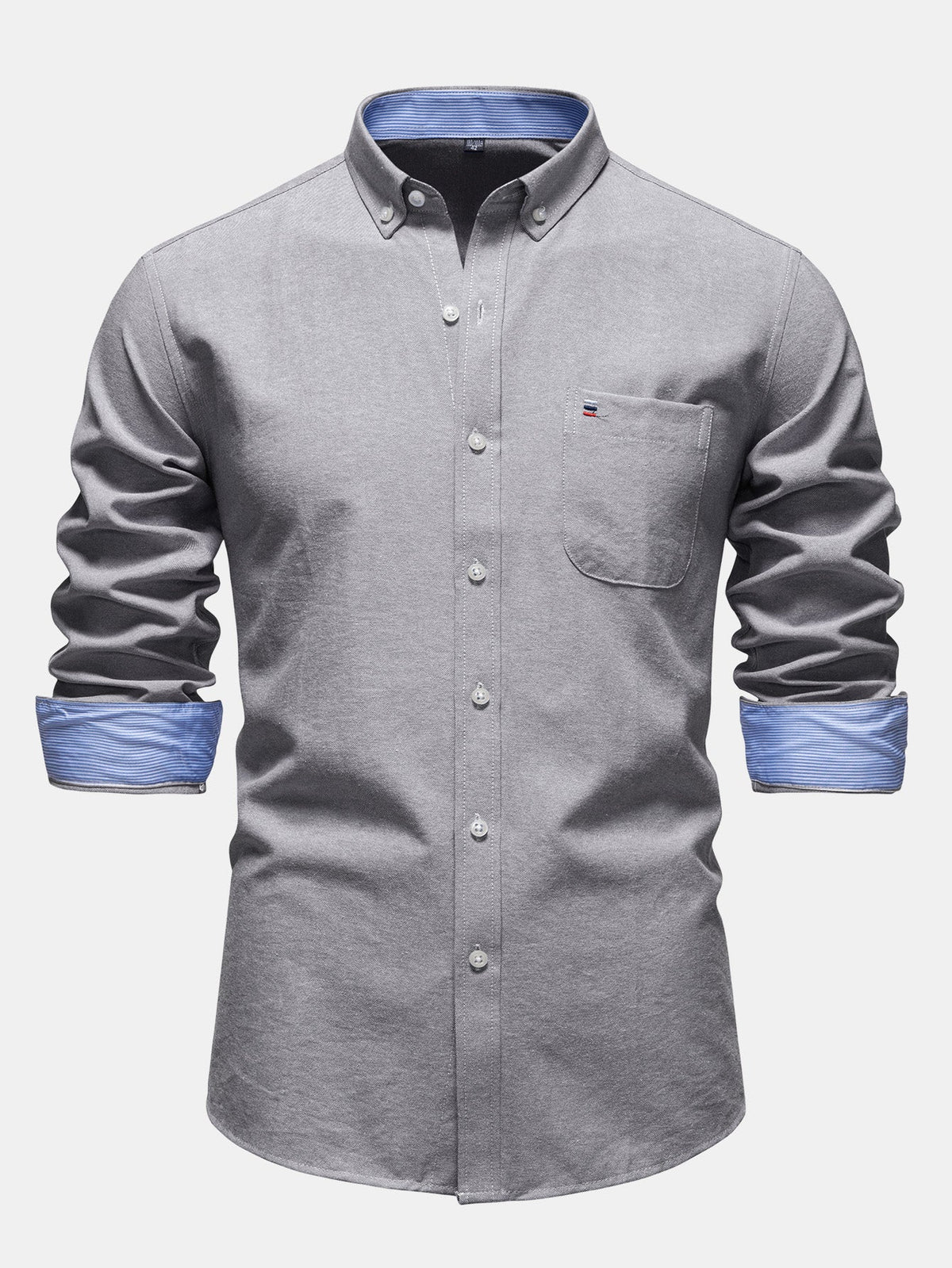 Camisa Oxford listrada com contraste e botões na gola