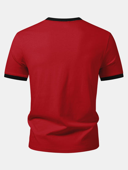 Camiseta Ringer Contrastante com Estampa de Gato Preto, Café e Halloween