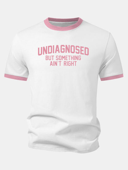 Camiseta com estampa de contraste “Não diagnosticado, mas algo não está certo” Ringer