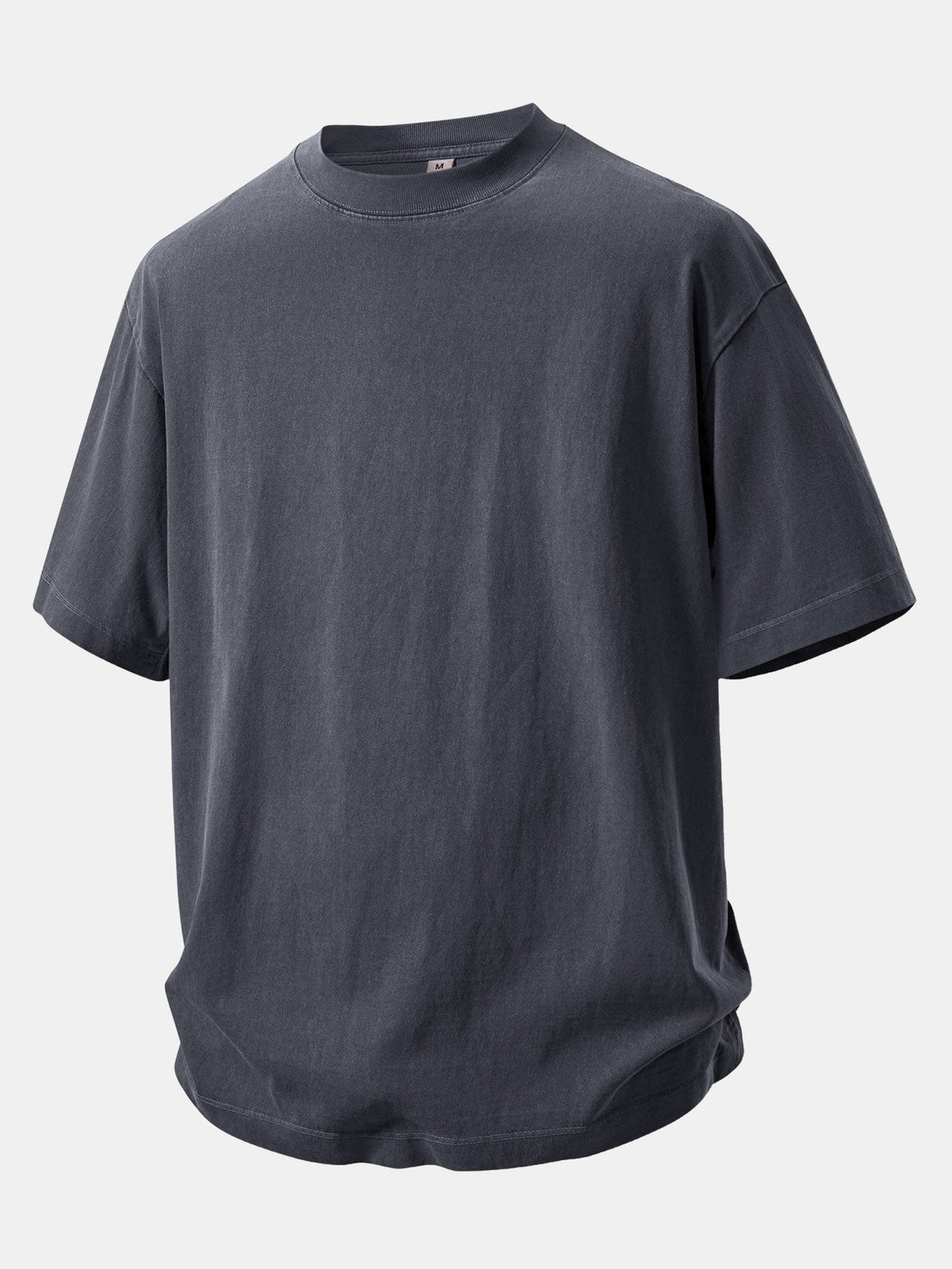 Camiseta Pesada com Ombro Caído e Efeito Lavado & Shorts com Cordão e Efeito Desgastado Lavado