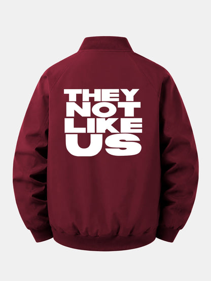 Jaqueta bomber de corte relaxado com zíper e estampa “They Not Like Us”