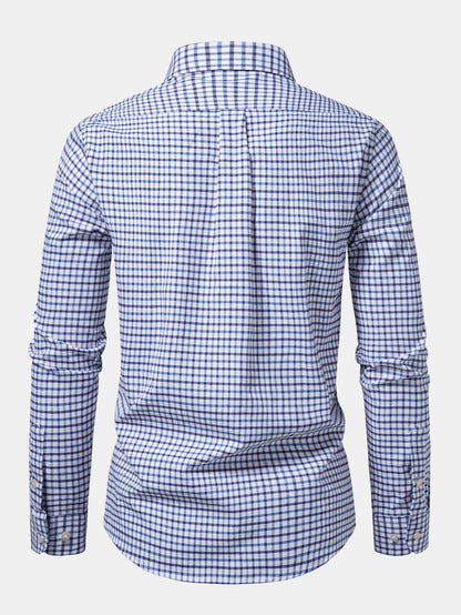 Camisa xadrez de manga longa com fechamento por botões