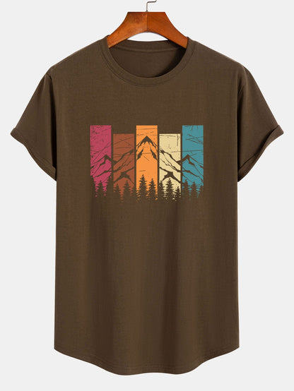 Camiseta de Algodão com Estampa Colorida de Montanha e Barra Curvada
