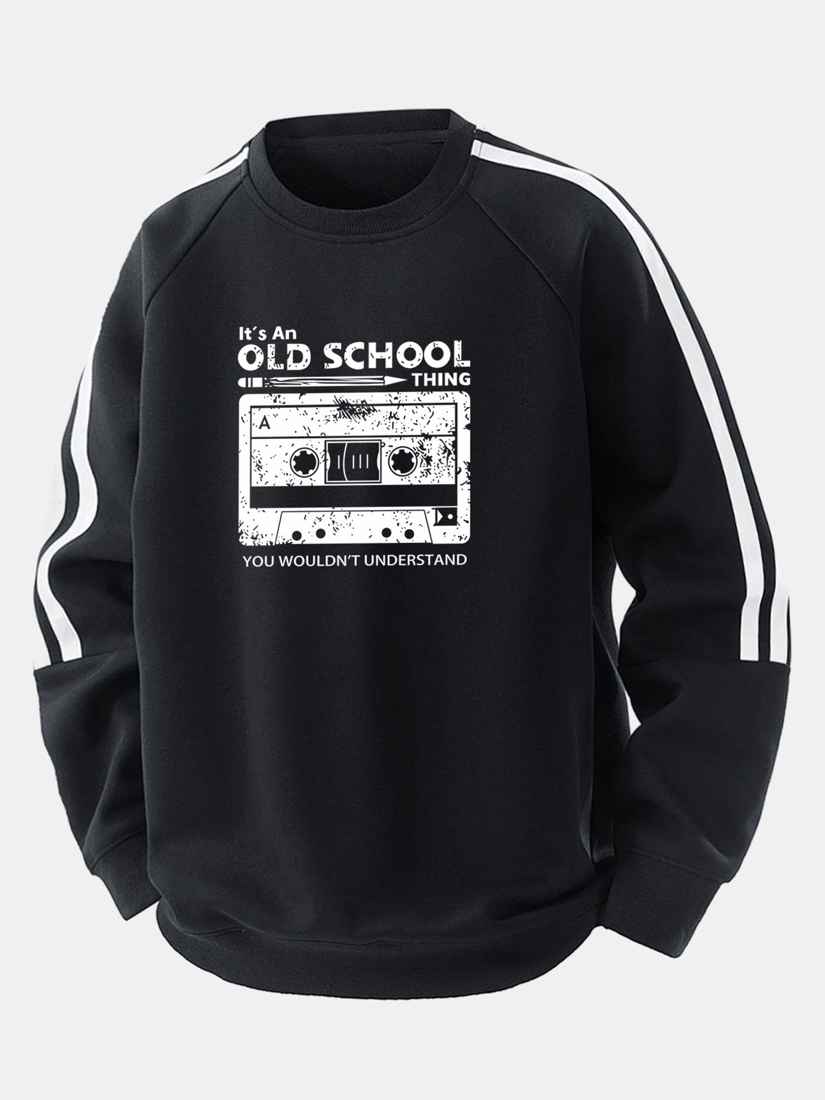 Moletom raglan listrado vintage com estampa de fita cassete e modelagem confortável