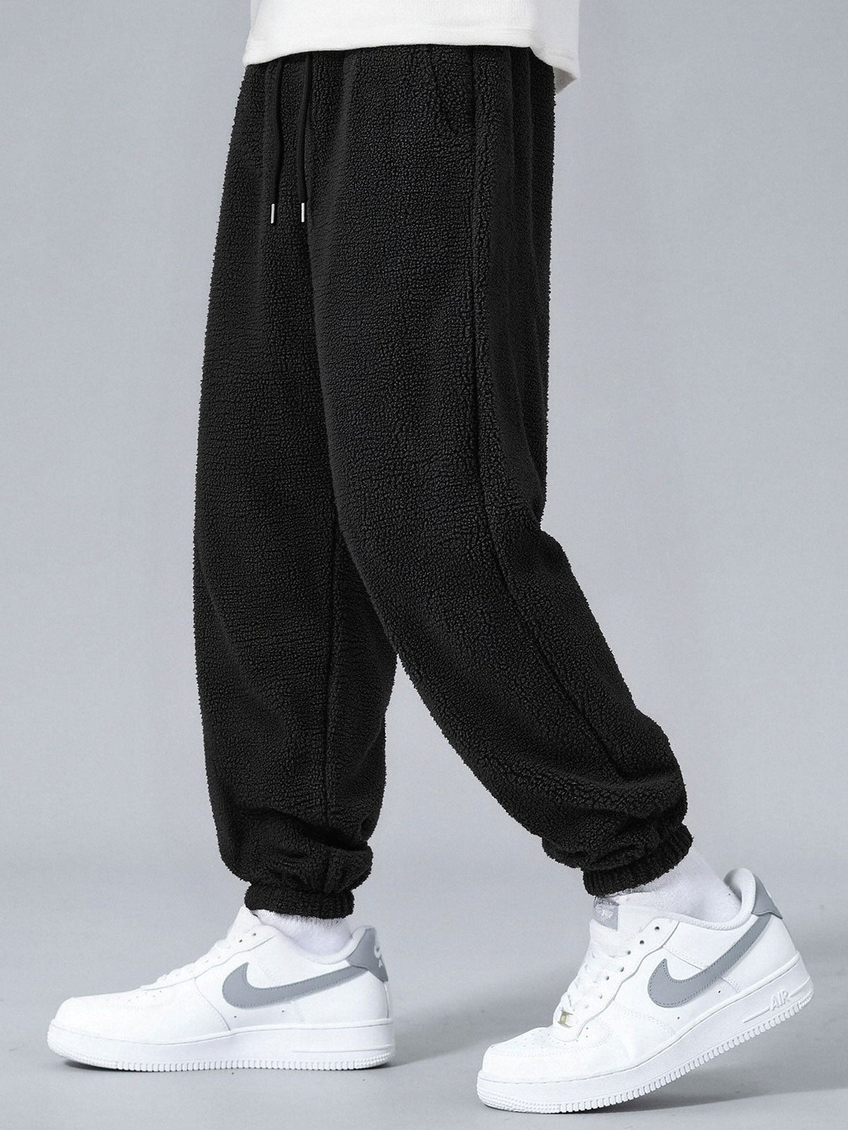 Calça Jogger de Fleece Teddy