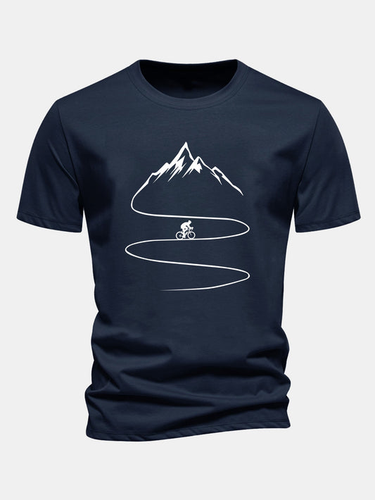 Camiseta de algodão com estampa de ciclismo e montanha, caimento regular