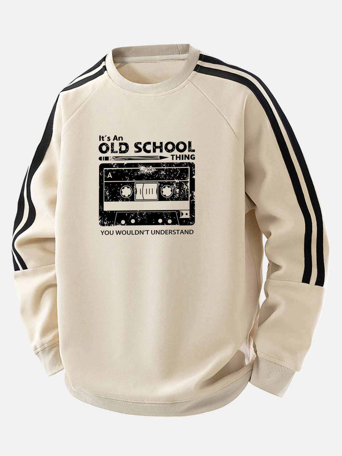 Moletom raglan listrado vintage com estampa de fita cassete e modelagem confortável