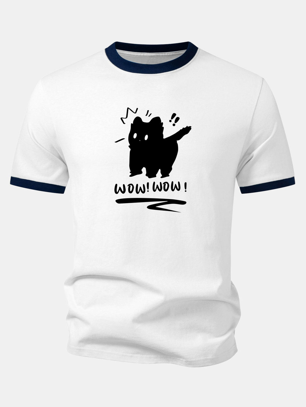 Camiseta com estampa de gato assustado, gola e mangas contrastantes