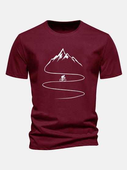 Camiseta de algodão com estampa de ciclismo e montanha, caimento regular