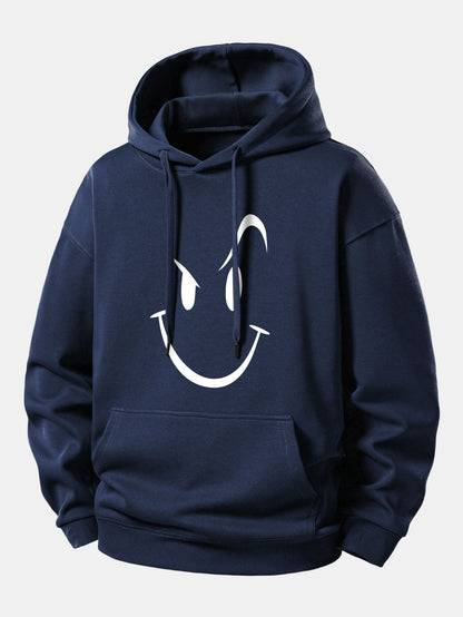 Moletom com capuz e estampa de carinha sorridente, modelagem confortável
