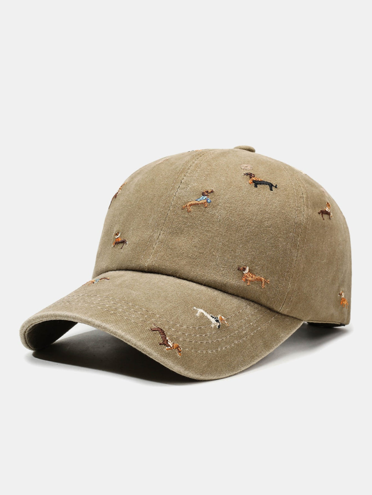 Boné casual macio, desestruturado, com bordado de cães espalhados em estilo vintage