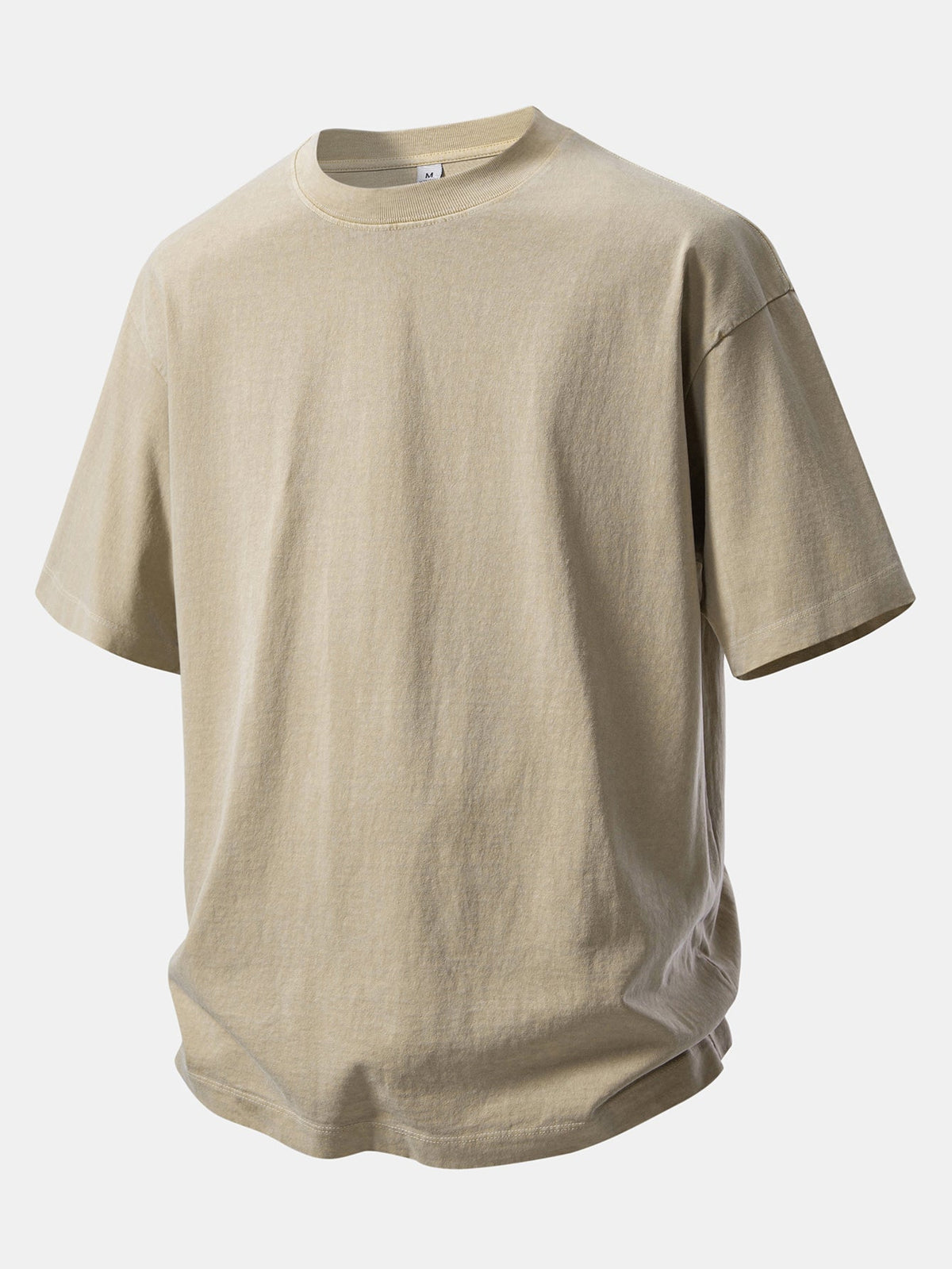 Camiseta Pesada com Ombro Caído e Efeito Lavado & Shorts com Cordão e Efeito Desgastado Lavado