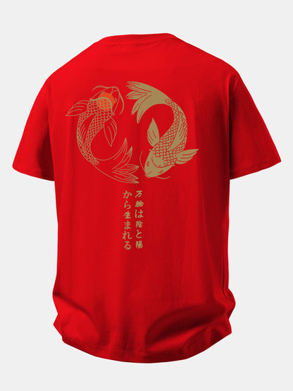 Camiseta de algodão com estampa japonesa de carpas koi e caimento confortável