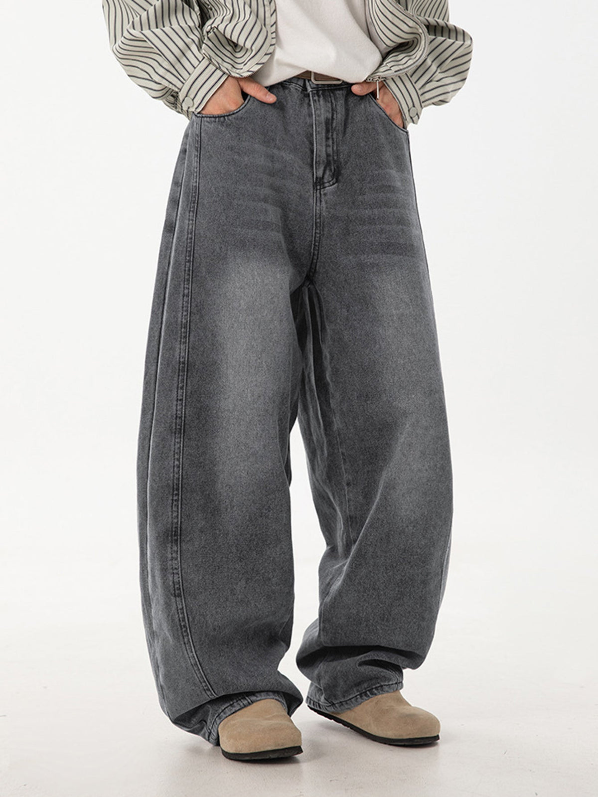 Washed Barrel Leg Jeans