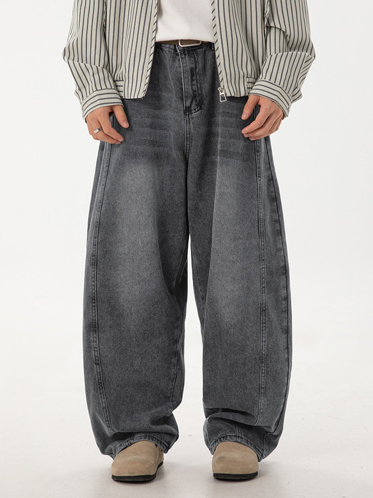 Washed Barrel Leg Jeans
