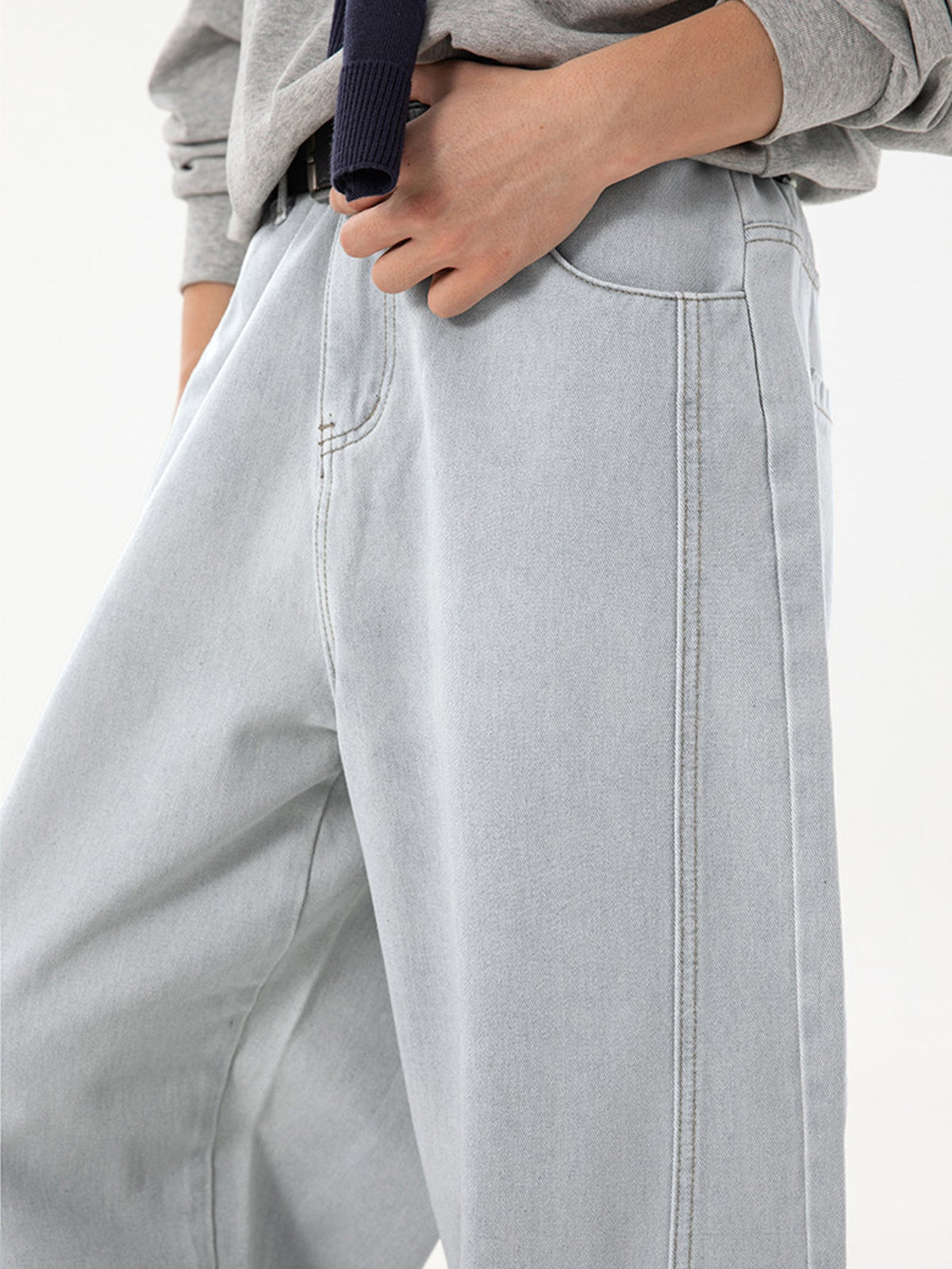 Washed Barrel Leg Jeans