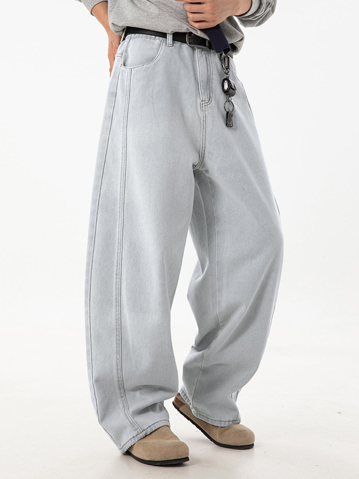 Washed Barrel Leg Jeans
