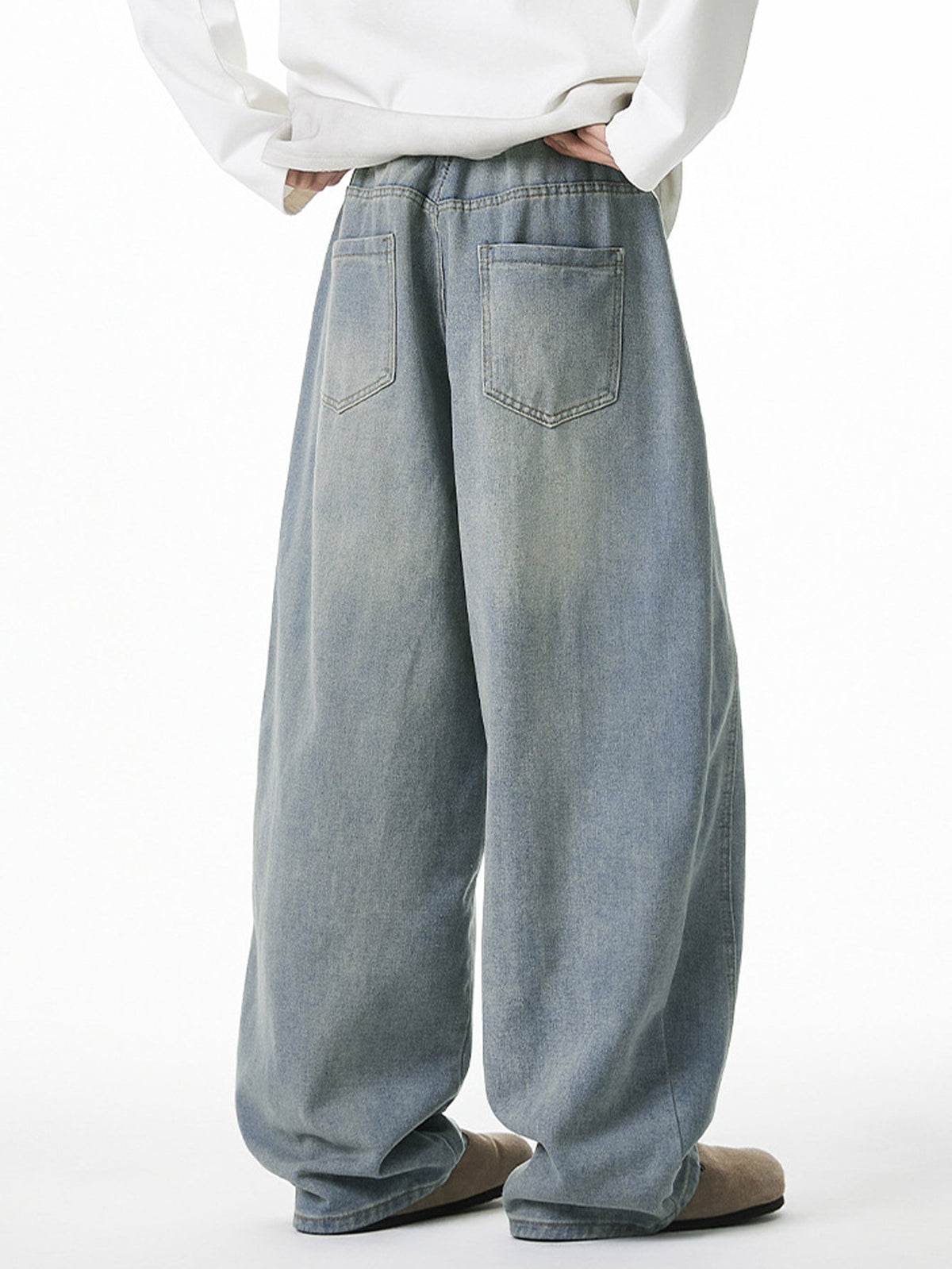 Washed Barrel Leg Jeans