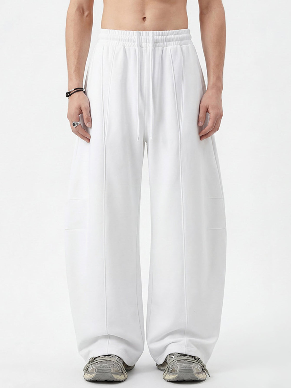 Seam Detail Barrel Leg Sweatpants
