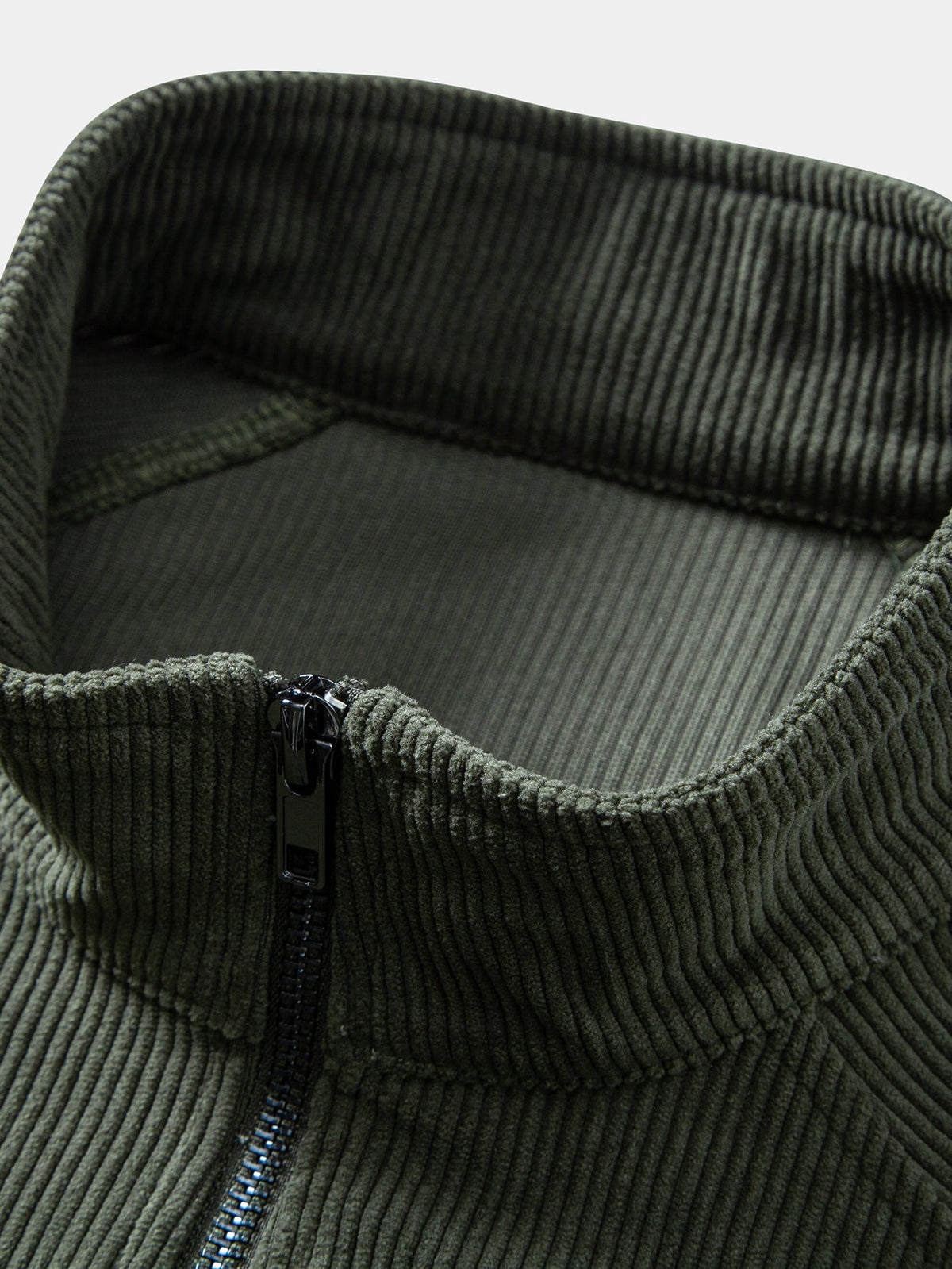 Moletom com Zíper 1/4, Manga Raglan e Veludo Cotelê