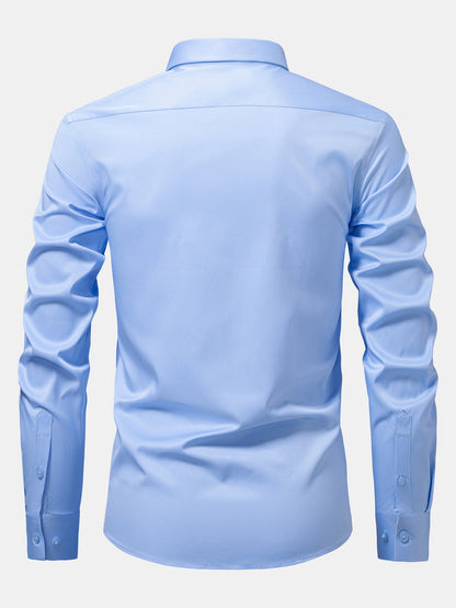 Camisa de cetim justa de manga longa com botões