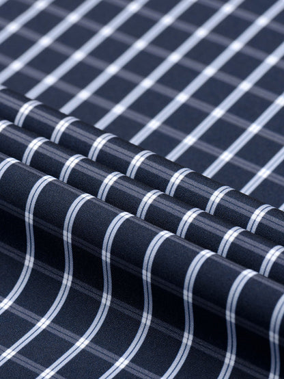 Camisa xadrez de algodão com poliéster e botões frontais