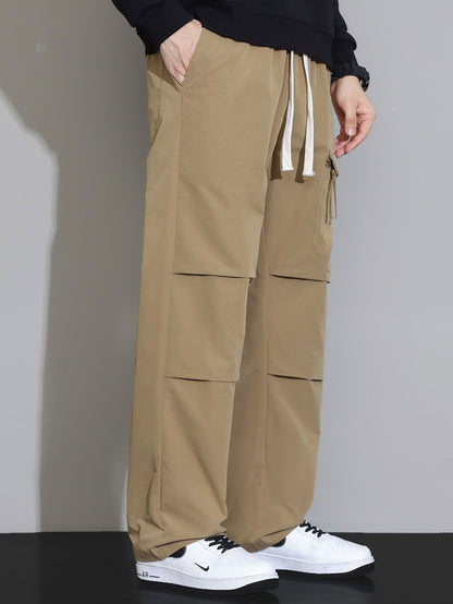 Calça de Perna Reta com Cordão
