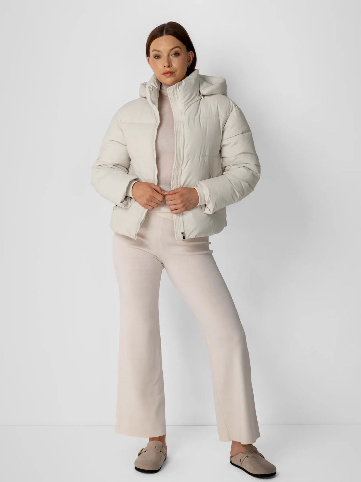 OlympLondon™ Classic Short Detachable Hooded Puffer Jacket