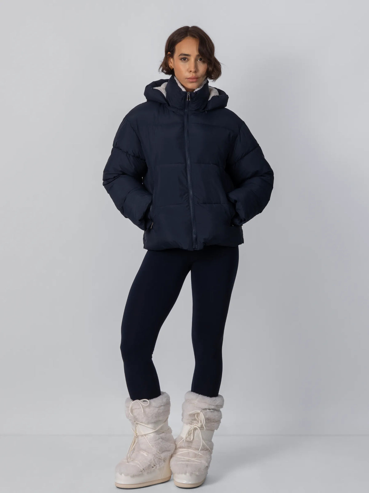 OlympLondon™ Classic Short Detachable Hooded Puffer Jacket